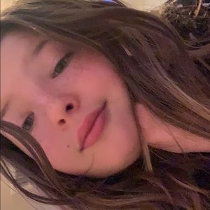 Meet your Posher, Devlyn